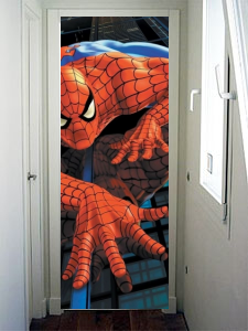 Fotomural Spiderman Subiendo Por La Fachada personajes
