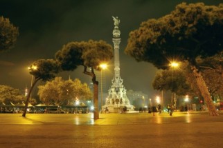  Murales barcelona estatua colon noche