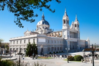  Murales catedral de la almudena